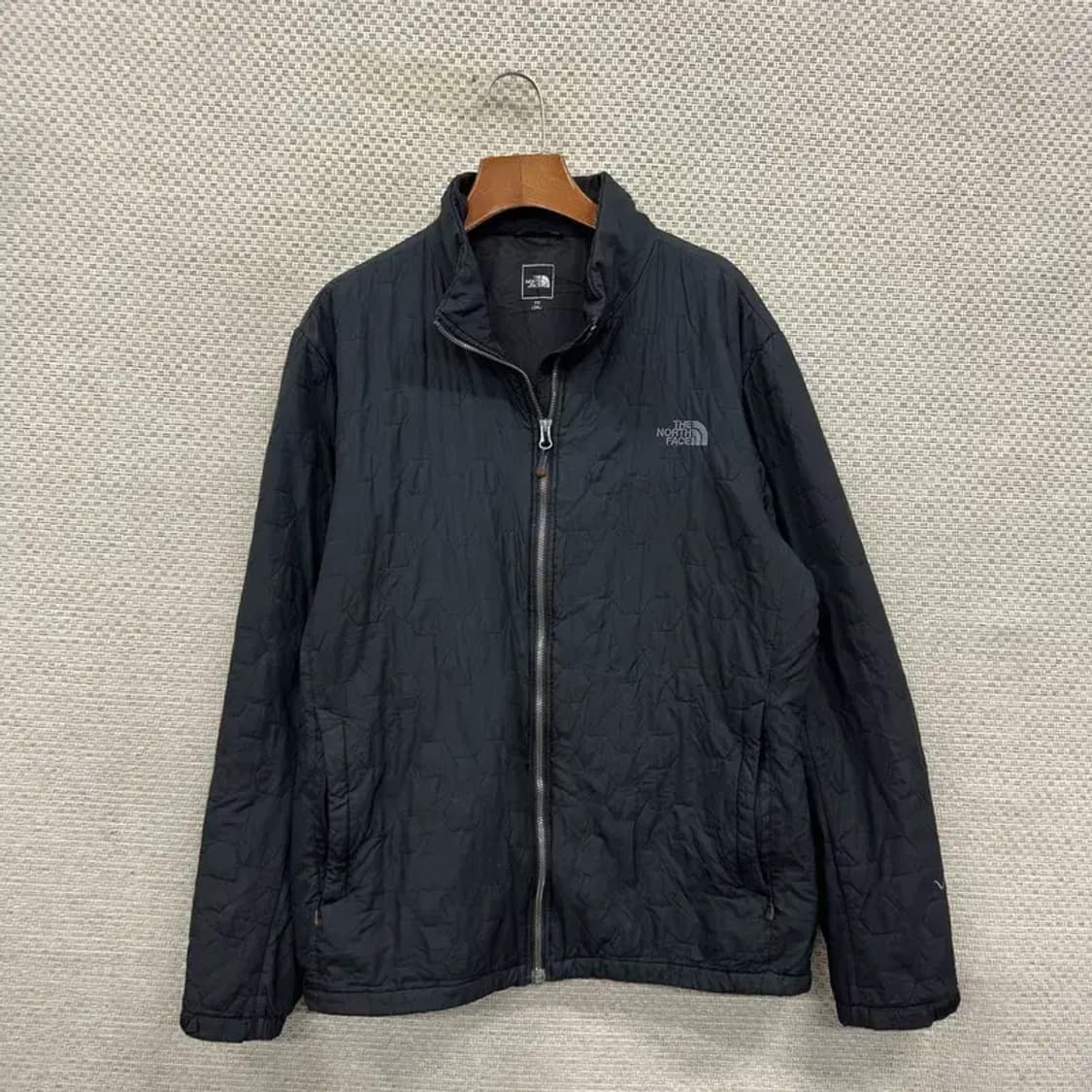 노스페이스 아웃도어 자수로고 경량 패딩 자켓 110 A01141 상품이미지1