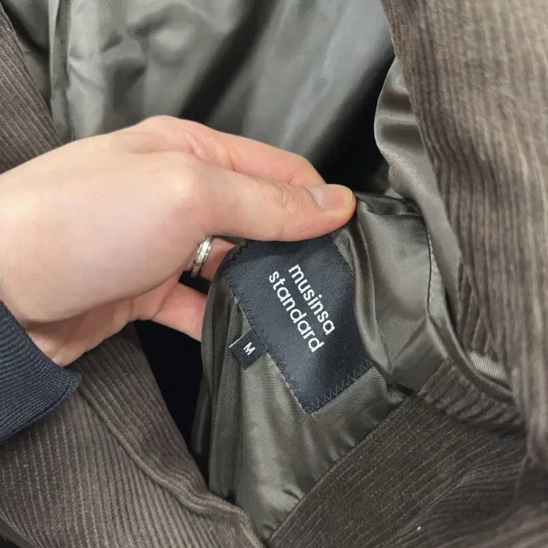 무신사스탠다드 코듀로이 골덴 블레이저 자켓 M A01143 상품이미지3