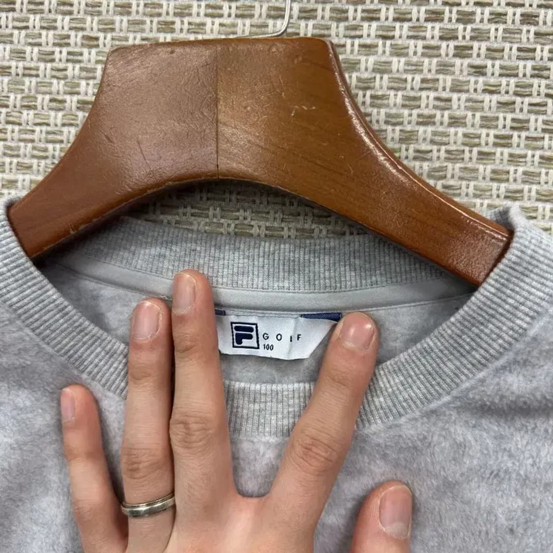 필라 골프 캐주얼 센터로고 후리스 스웻셔츠 맨투맨 100 A01204 상품이미지3