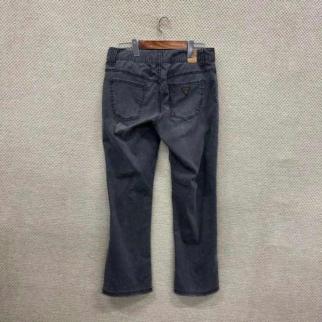 게스 캐주얼 로고 그레이진 스판 데님 청바지 29인치 A01233 상품이미지2