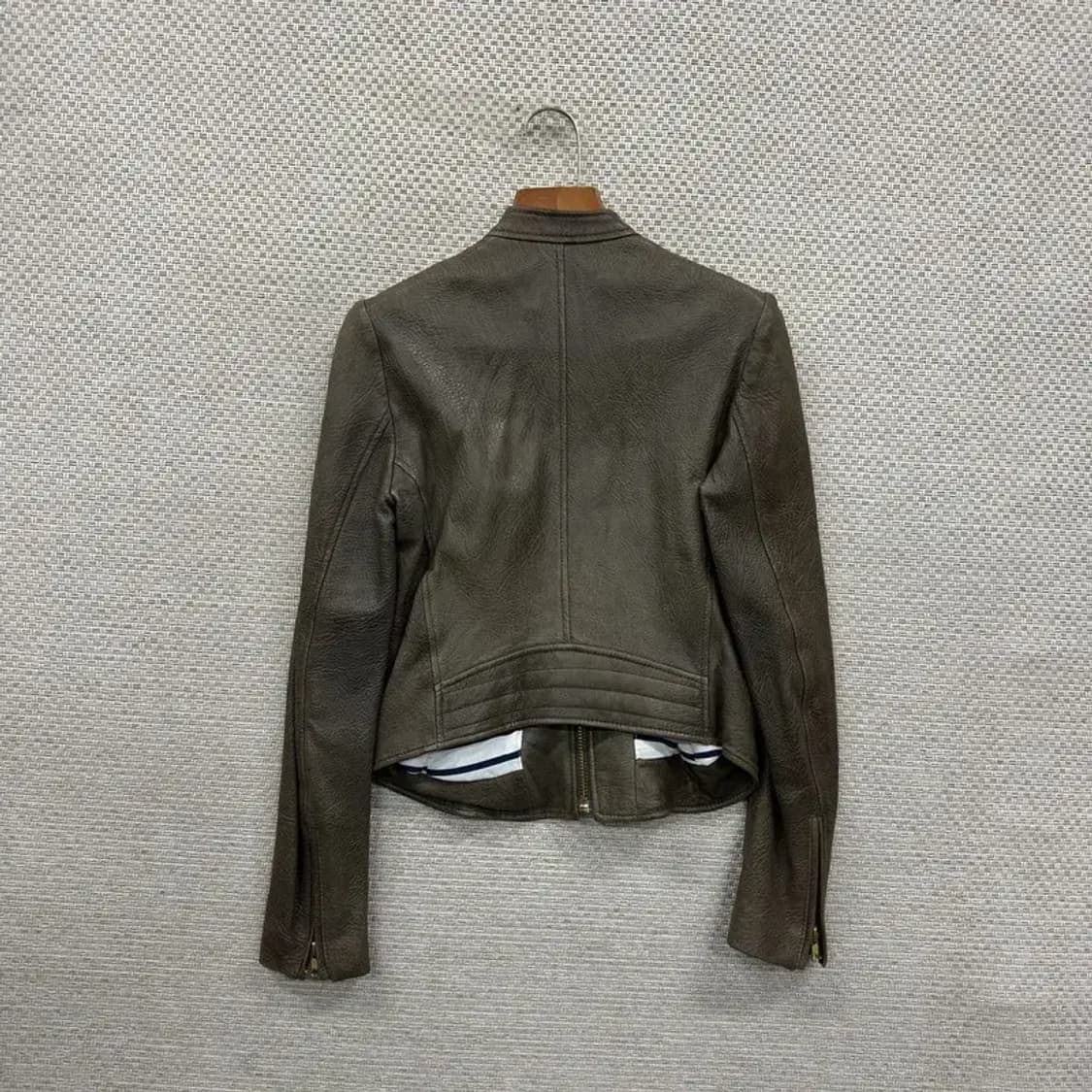 띠어리 라이더 양가죽 자켓 80 A01225 상품이미지2