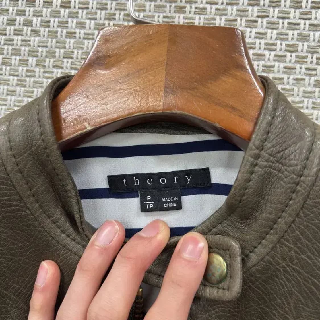 띠어리 라이더 양가죽 자켓 80 A01225 상품이미지3