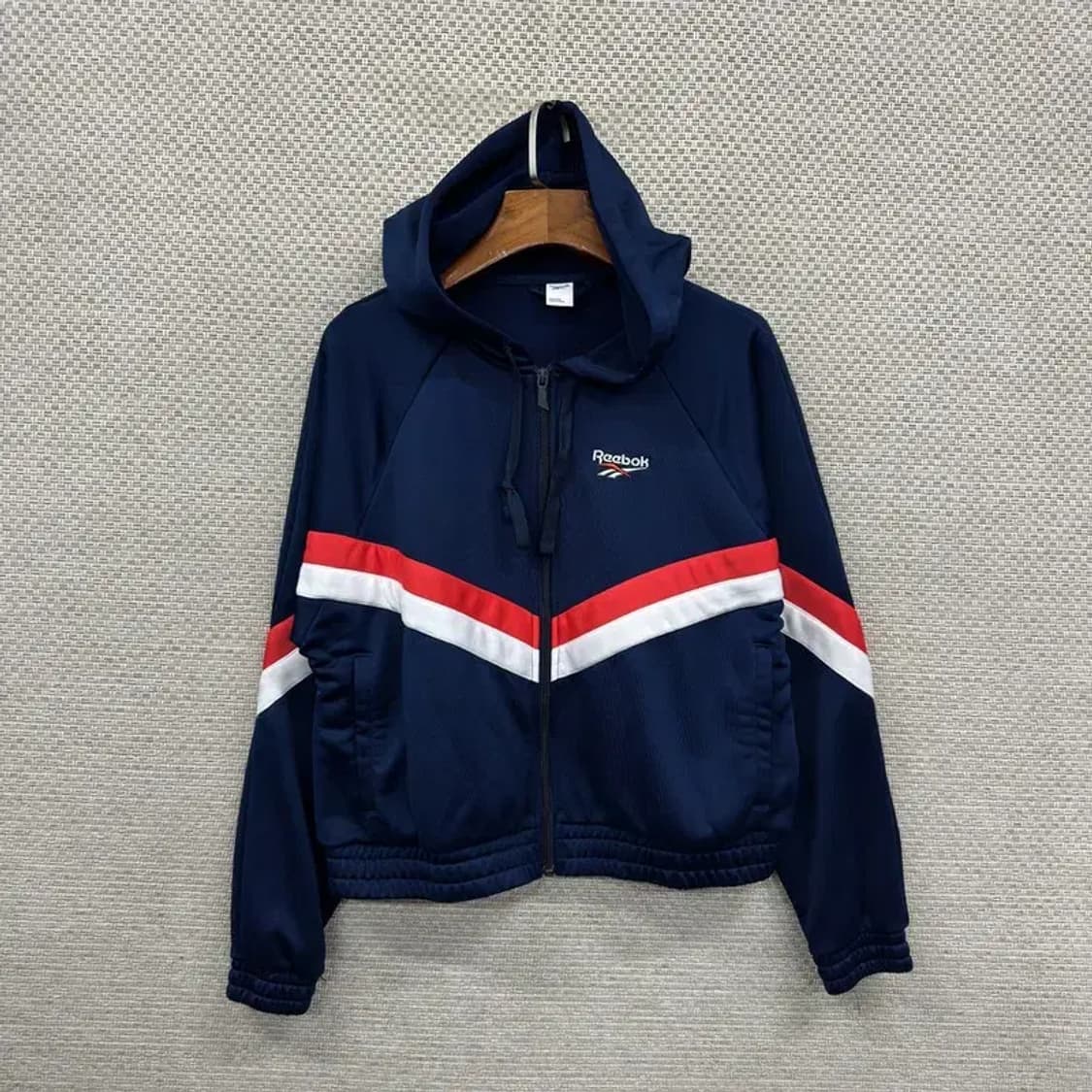 리복 자수로고 크롭 트랙탑 져지 집업 XS A01306 상품이미지1