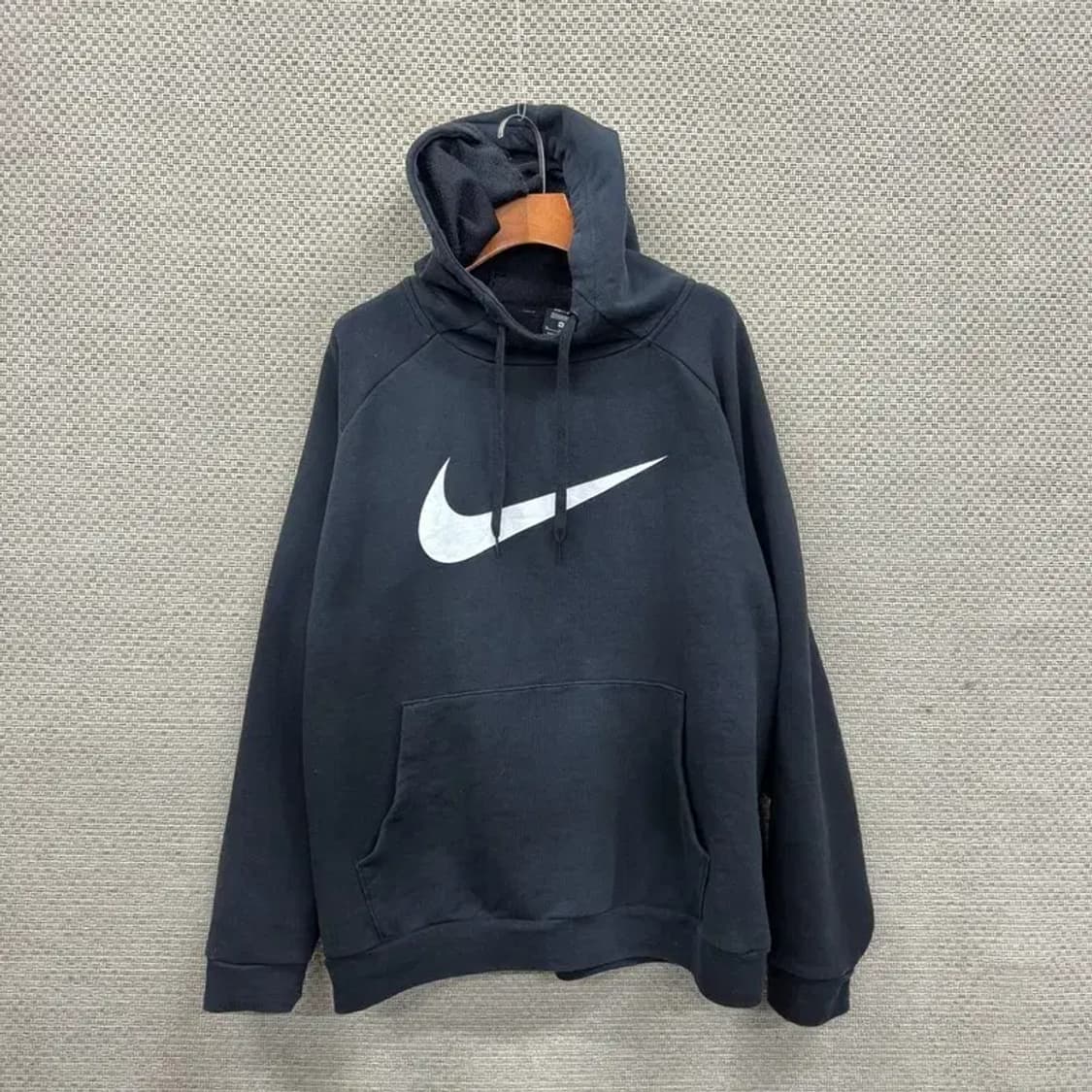 나이키 캐주얼 빅로고 드라이핏 블랙 후드티 XL A01417 상품이미지1