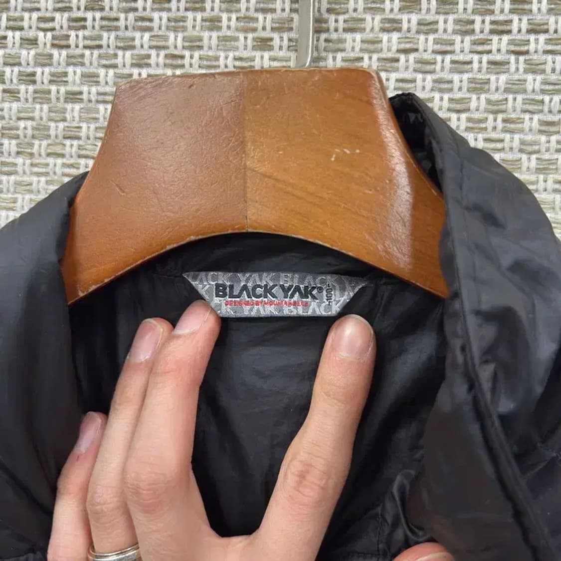 블랙야크 아웃도어 프린팅로고 퀄팅 자켓 100 A01415 상품이미지3