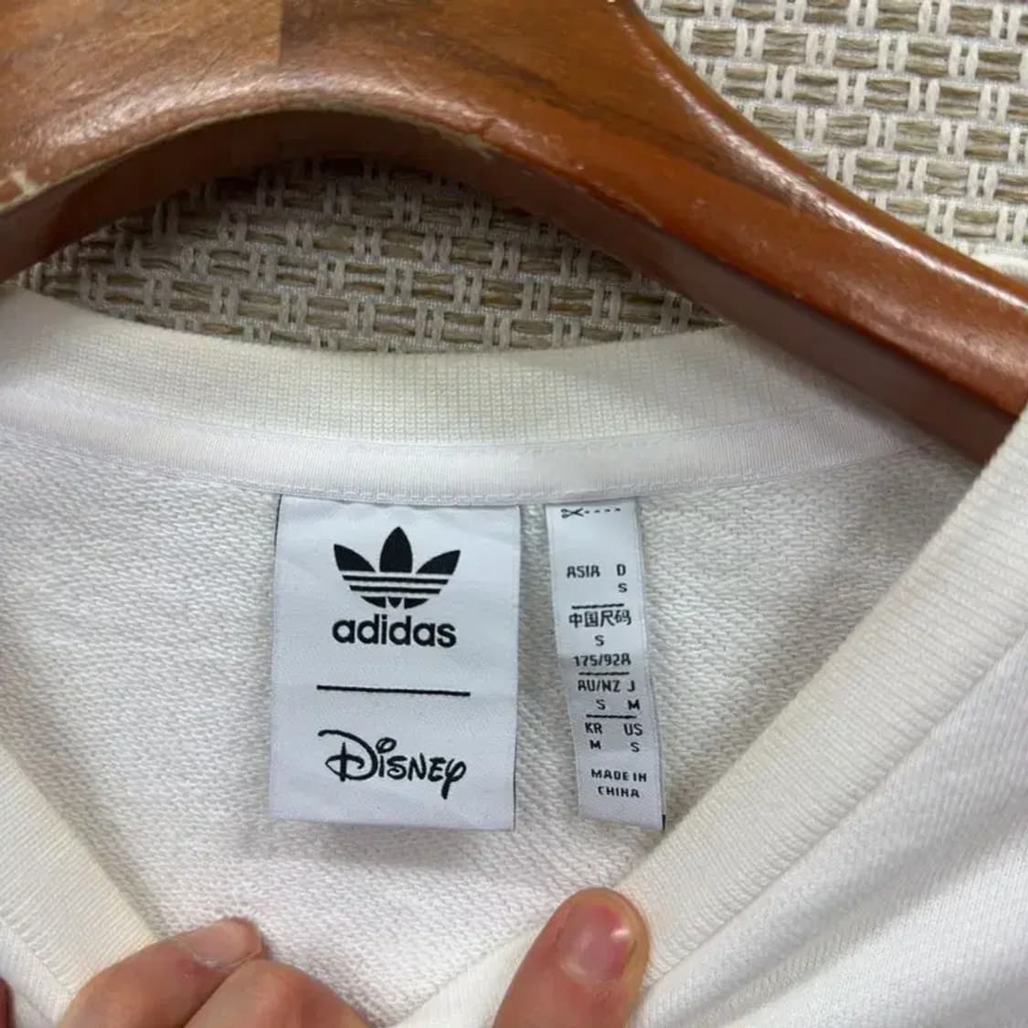 아디다스 디즈니 프린팅 스웻셔츠 맨투맨 M A01423 상품이미지3