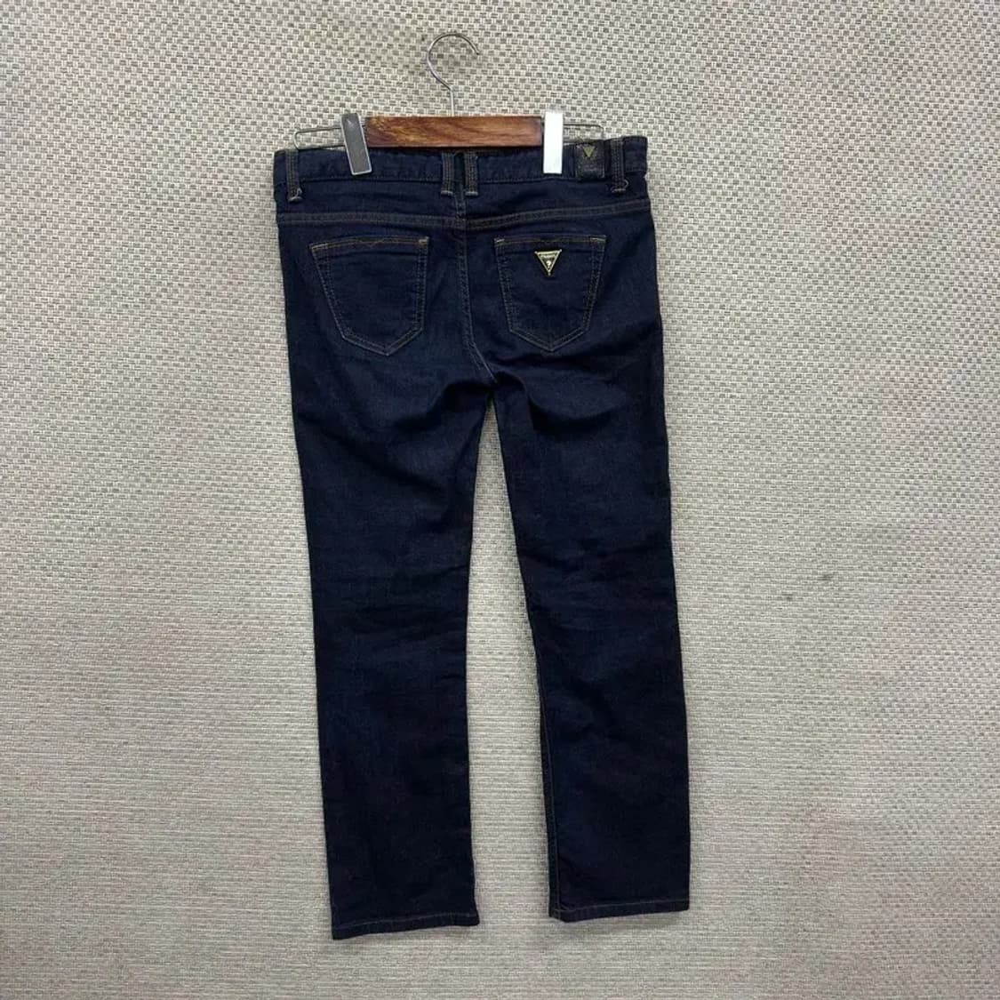 게스 블랙로고 데님 청바지 27인치 A01519 상품이미지2
