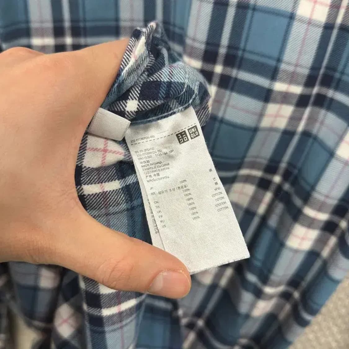 유니클로 캐주얼 포켓 체크 긴팔 셔츠 100 A00802 상품이미지4