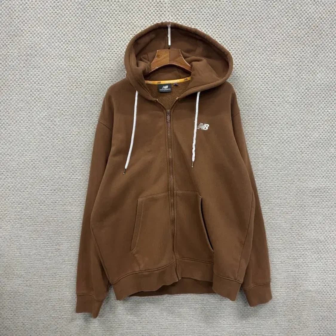뉴발란스 캐주얼 자수로고 오버핏 기모 후드집업 100 A00809 상품이미지1