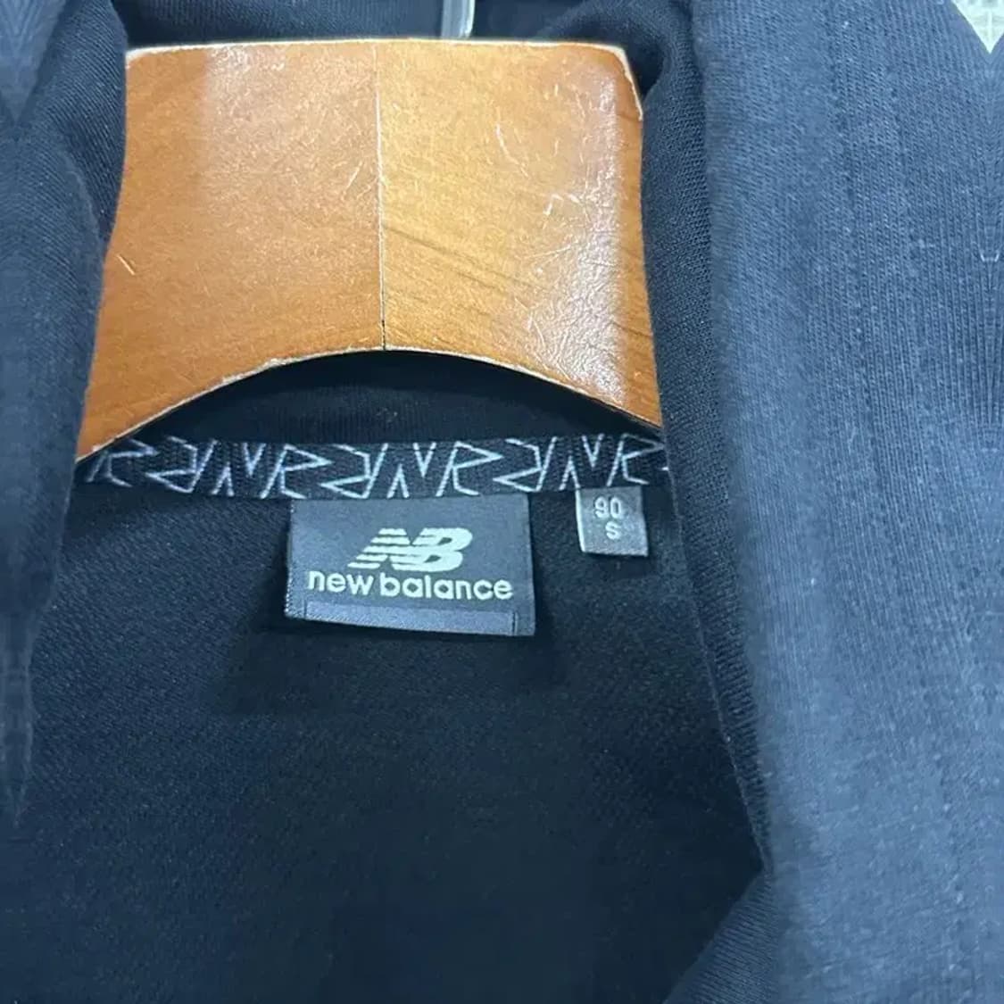 뉴발란스 캐주얼 블랙 자수 후드집업 S A01564 상품이미지3