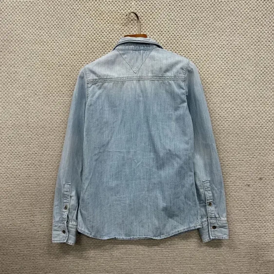 타미힐피거 캐주얼 데님셔츠 청셔츠 XS A01568 상품이미지2
