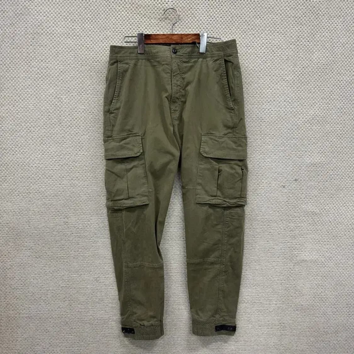 자라 ZARA 카키 카고바지 조거팬츠 32 A01597 상품이미지1