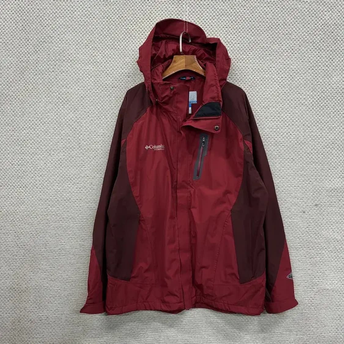 콜럼비아 아웃도어 등산 바람막이 XXL A01569 상품이미지1