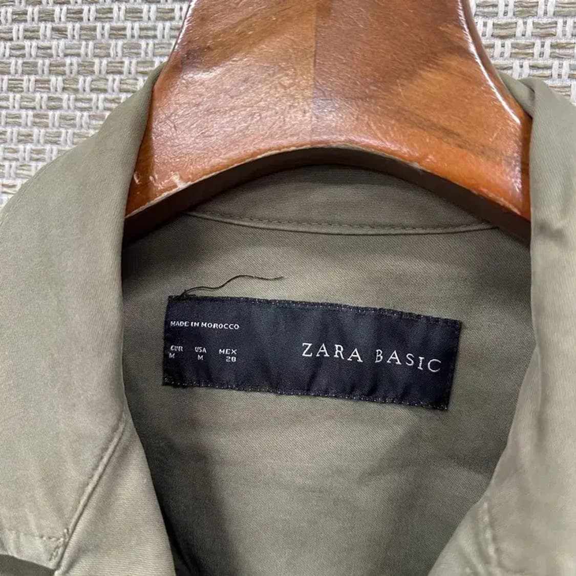 자라 ZARA 여자 야상자켓 M A01581 상품이미지3