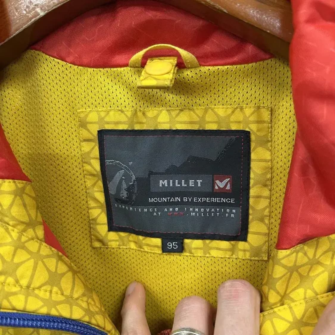 밀레 아웃도어 등산 롱 바람막이 95 A01579 상품이미지3