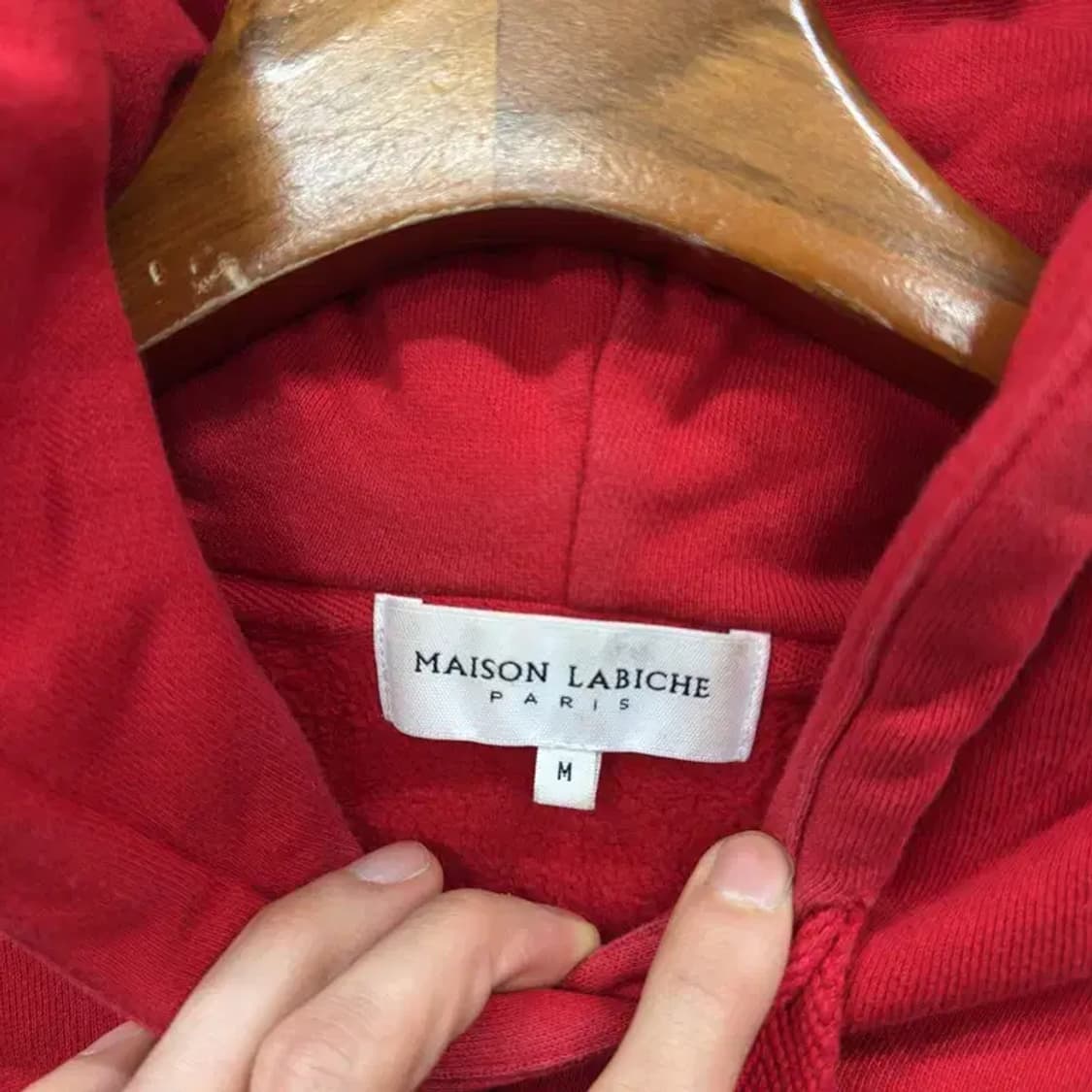 메종라비쉬 캐주얼 자수 약기모 크롭 후드티 M A01665 상품이미지3