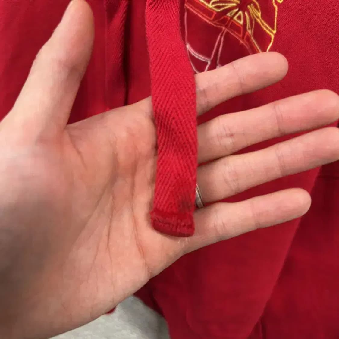 메종라비쉬 캐주얼 자수 약기모 크롭 후드티 M A01665 상품이미지5