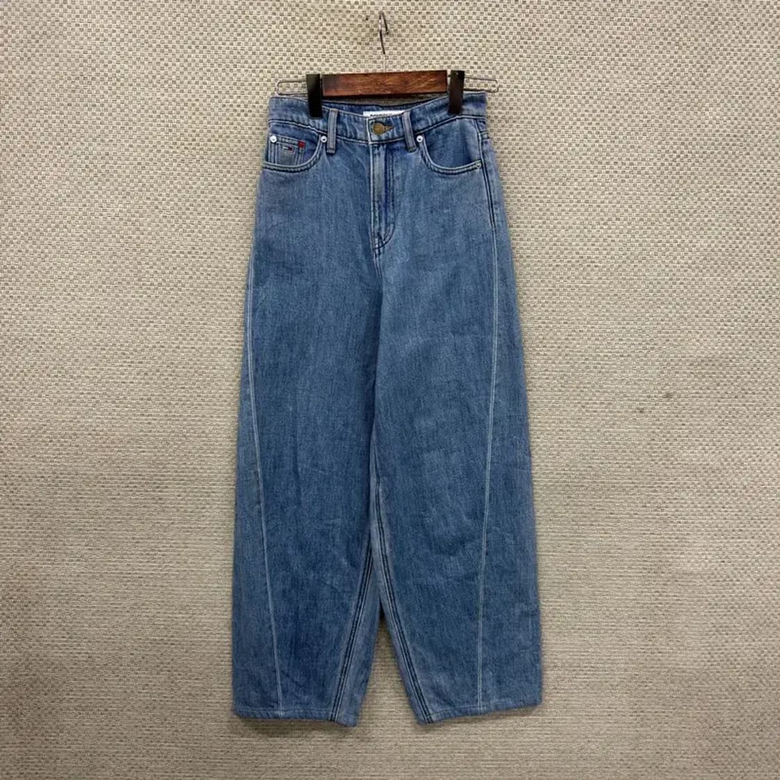 타미힐피거 벌룬핏 데님 청바지 24인치 A01681 상품이미지1