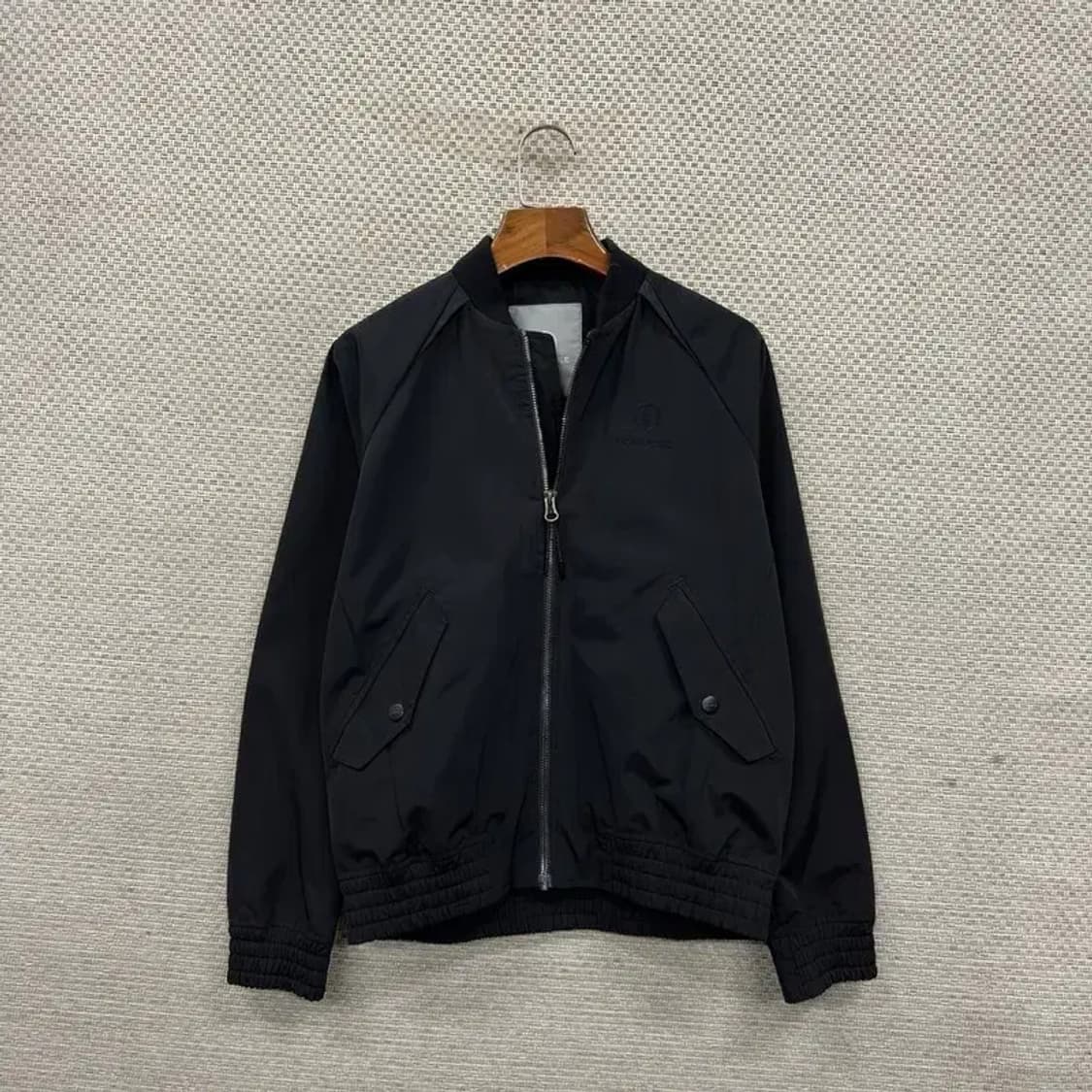 빈폴 캐주얼 자수로고 바람막이 항공점퍼 90 A01731 상품이미지1