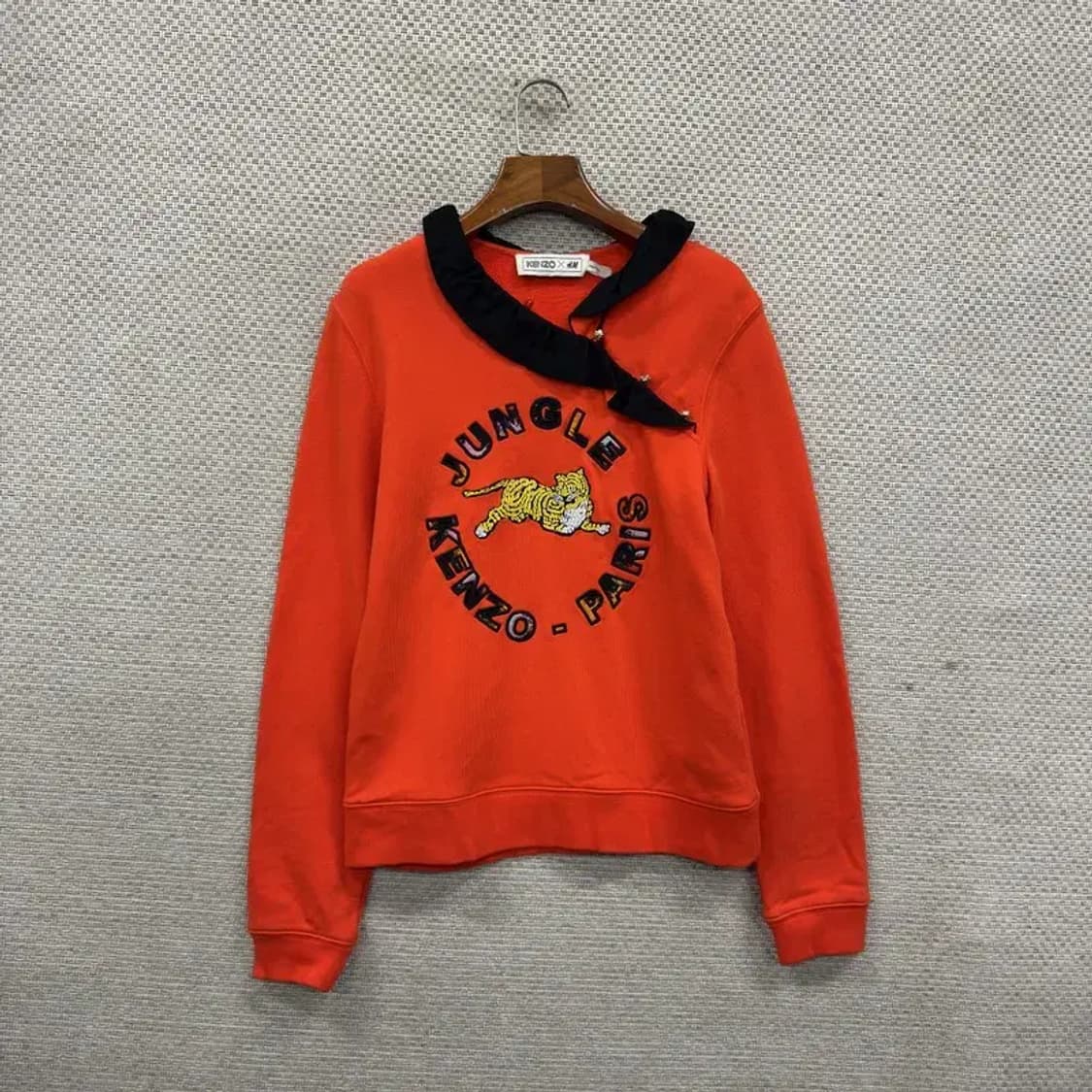 겐조 에이치앤엠 호랑이자수 프릴 스웻셔츠 맨투맨 S A01751 상품이미지1