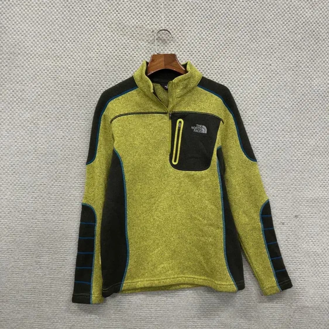 노스페이스 아웃도어 자수로고 반집업 후리스 긴팔티 90(S) A01750 상품이미지1