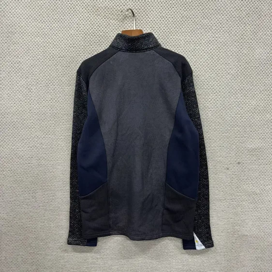 아이더 아웃도어 반집업 기모 긴팔티 XL A01817 상품이미지2