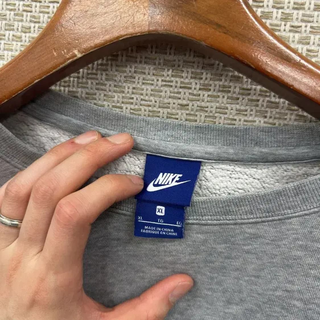 나이키 캐주얼 자수로고 스웻셔츠 맨투맨 XL A01823 상품이미지3