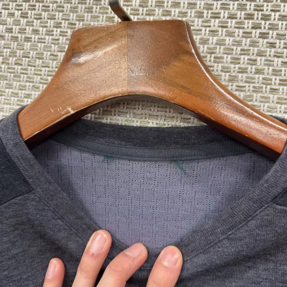 네파 아웃도어 자수로고 울 긴팔티 95 A01882 상품이미지3