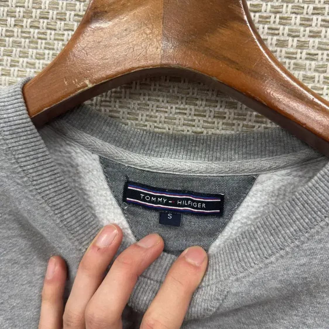 타미힐피거 캐주얼 자수로고 약기모 스웻셔츠 맨투맨 S A01895 상품이미지3