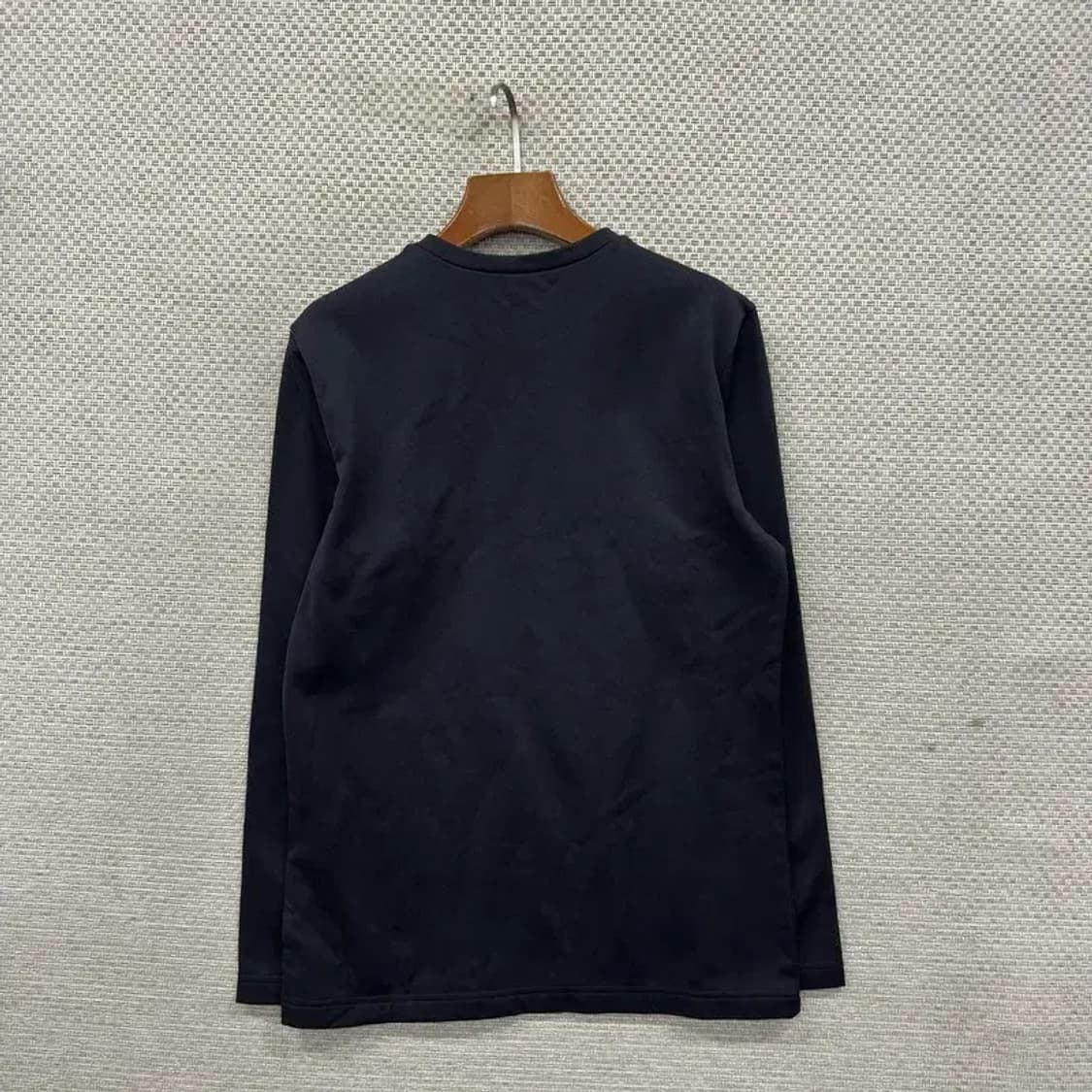 아이더 아웃도어 프린팅로고 약기모 긴팔티 M A01894 상품이미지2