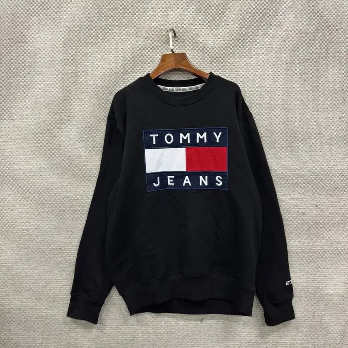 타미힐피거 캐주얼 빅로고 기모 스웻셔츠 맨투맨 105 A01892 상품이미지1