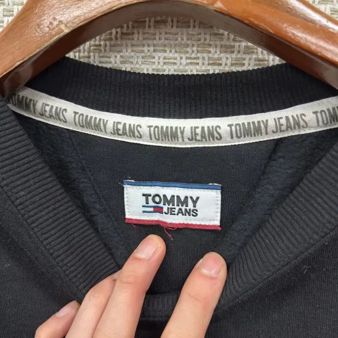 타미힐피거 캐주얼 빅로고 기모 스웻셔츠 맨투맨 105 A01892 상품이미지3