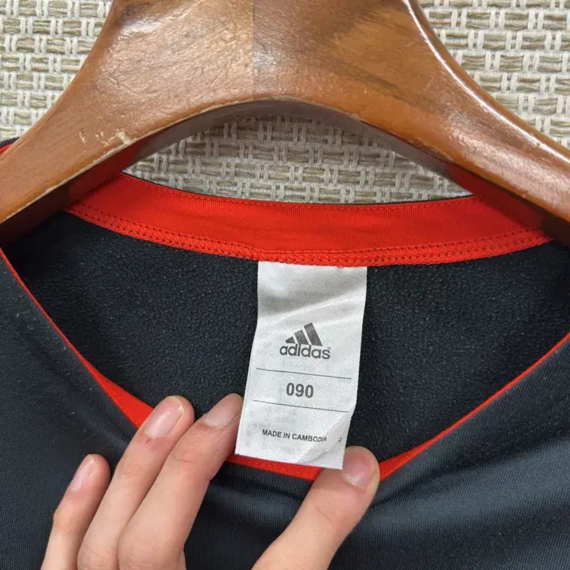 아디다스 캐주얼 프린팅로고 약기모 워머 긴팔티 90 A01897 상품이미지3