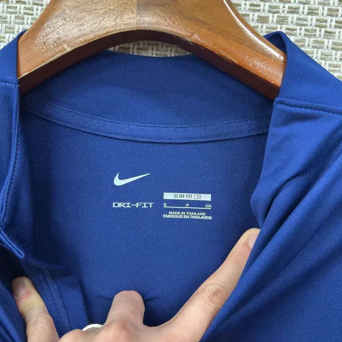 나이키 캐주얼 드라이슬림핏 반집업 기능성 긴팔티 S A01975 상품이미지3