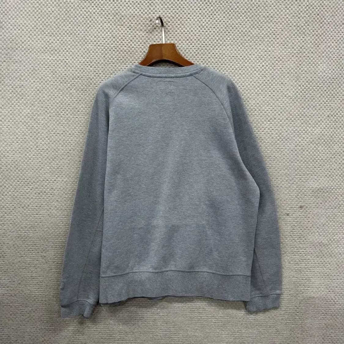 나이키 테크팩 프린팅로고 스웻셔츠 맨투맨 L A01973 상품이미지2