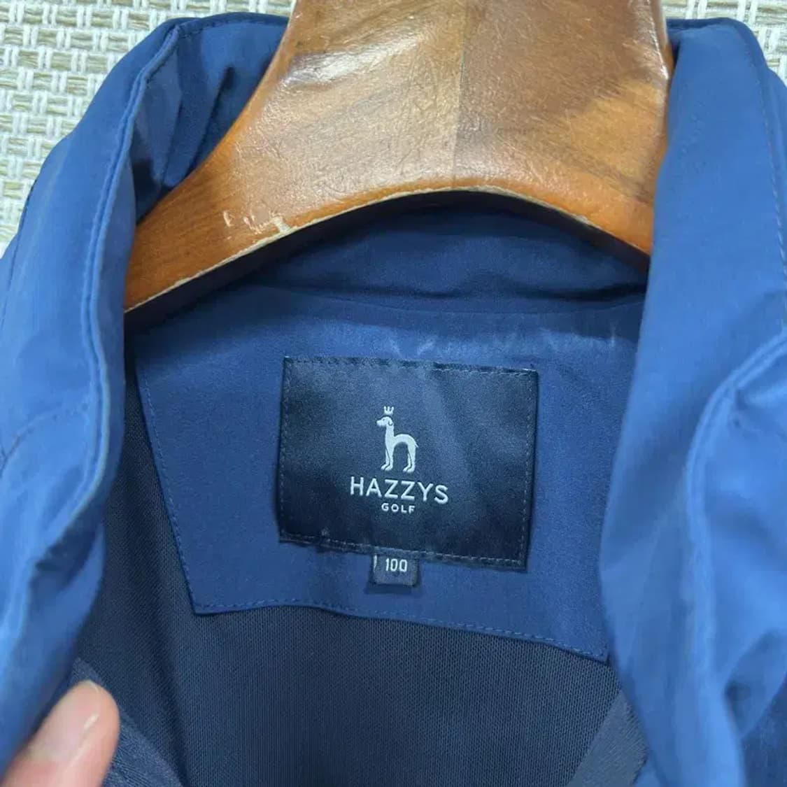 헤지스 골프 자수로고 윈드러너 바람막이 자켓 100 A01990 상품이미지3