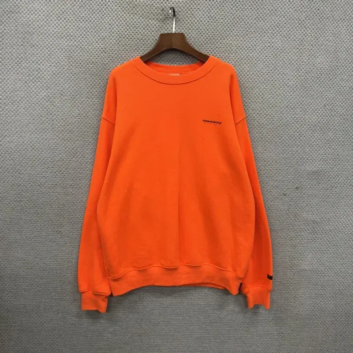 디스이즈네버댓 스트릿 프린팅로고 오버핏 스웻셔츠 맨투맨 M A02047 상품이미지1