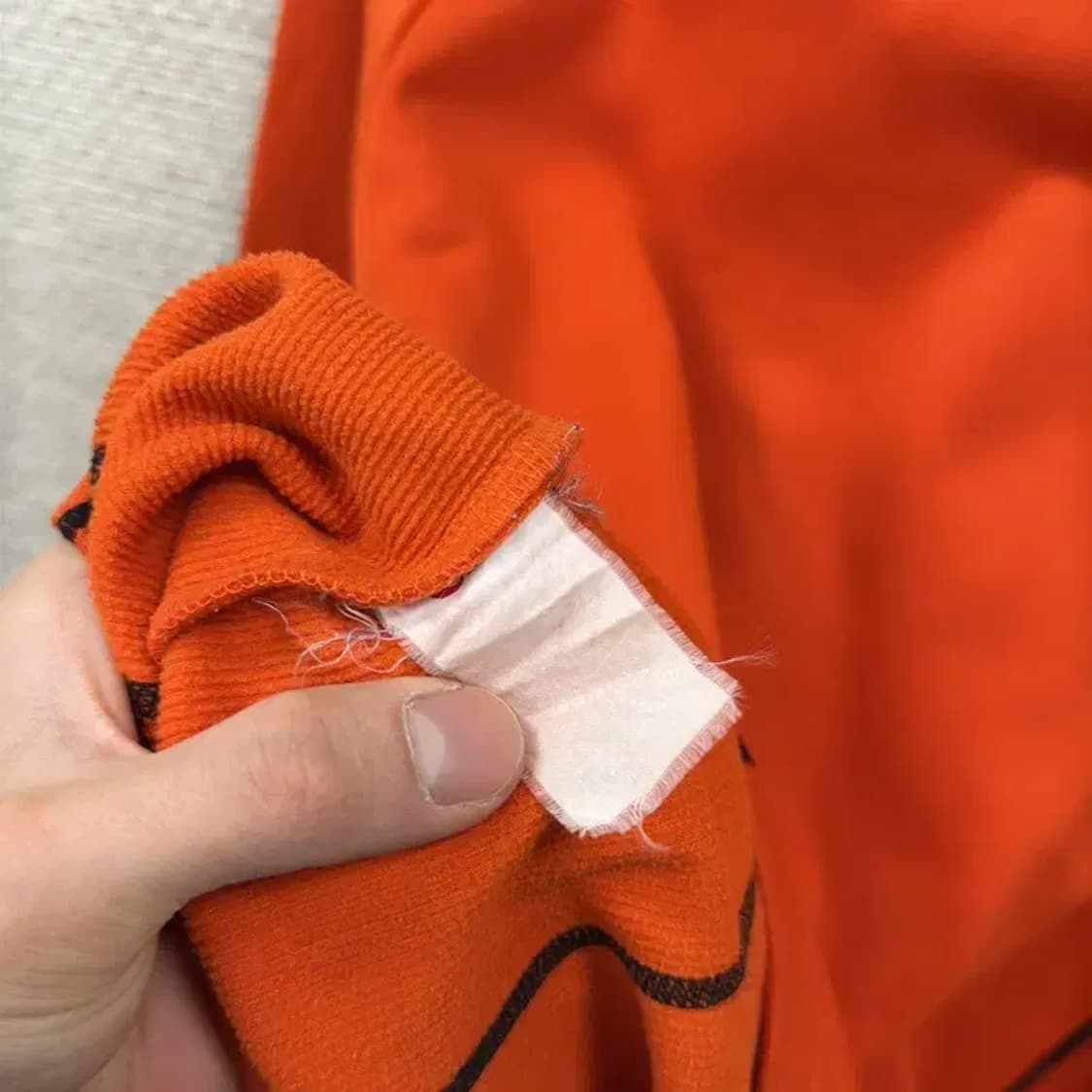 네파 아웃도어 자수로고 약기모 반집업 긴팔티 105 A02065 상품이미지4