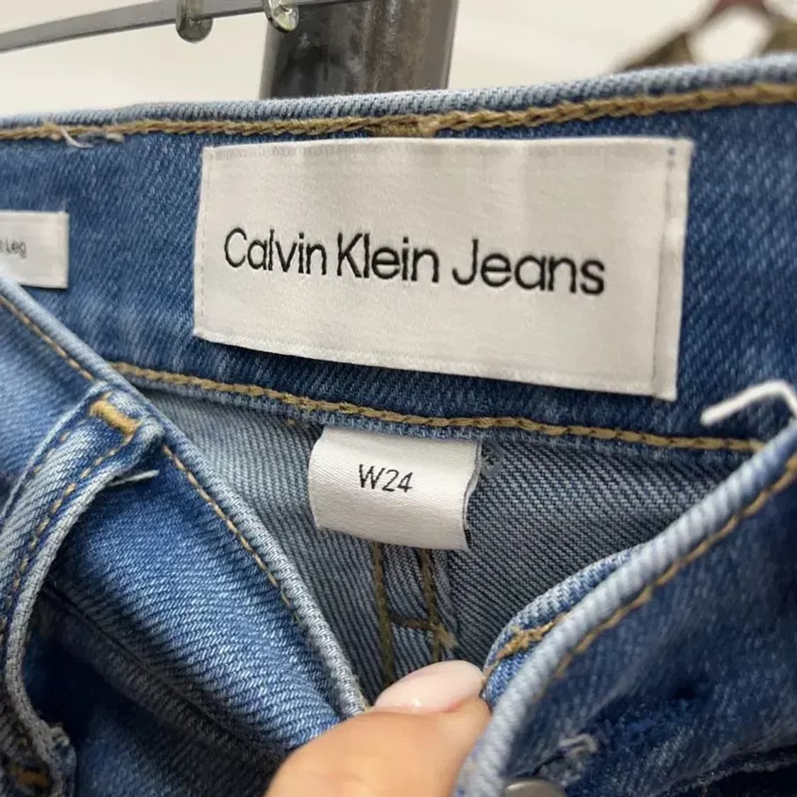 캘빈클라인 캐주얼 와이드핏 스판 데님 청바지 24인치 A02081 상품이미지5