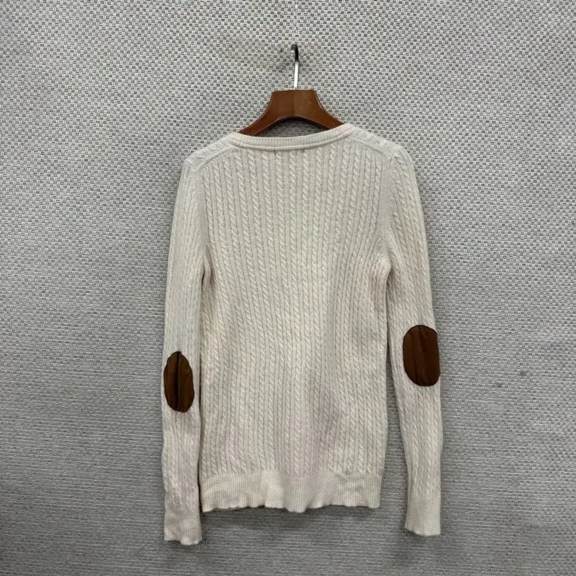 헤지스 캐주얼 자수로고 울 캐시미어 니트 스웨터 90 A02057 상품이미지2