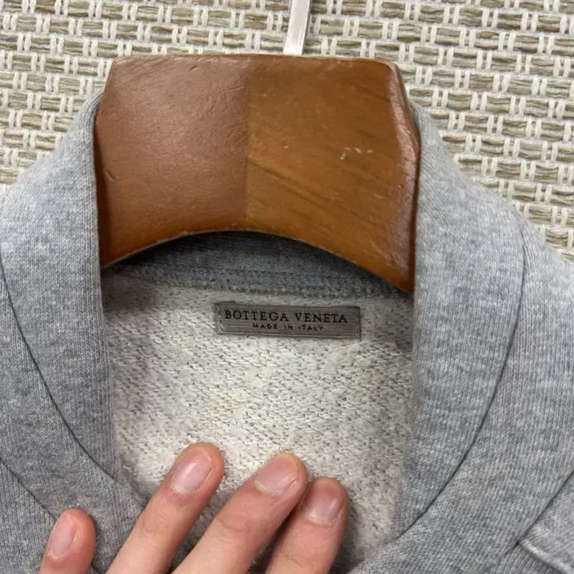 보테가베네타 정품 실버메탈릭 약기모 집업 95 A02071 상품이미지3