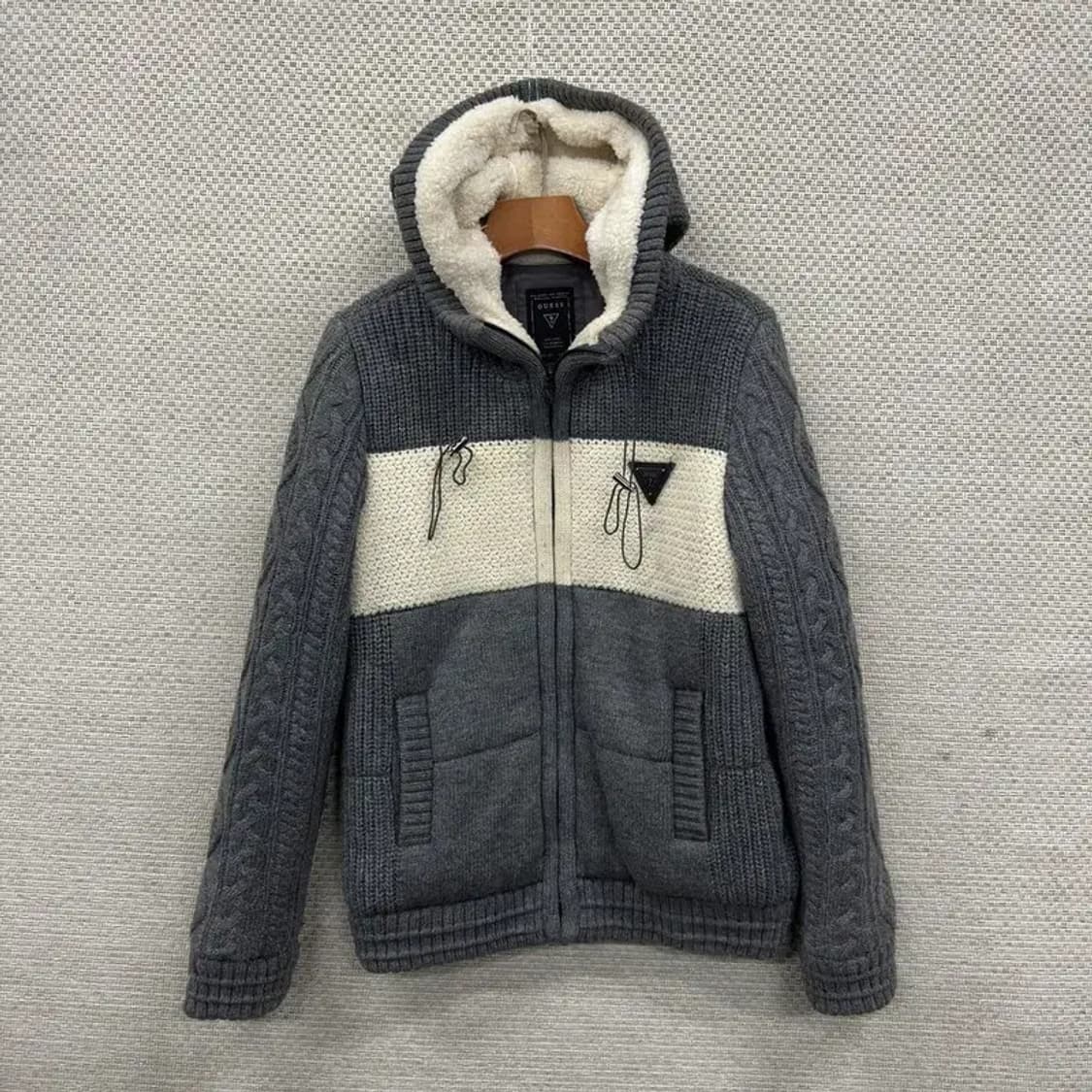 게스 캐주얼 패치로고 방풍 울 니트 후드집업 XS A02077 상품이미지1