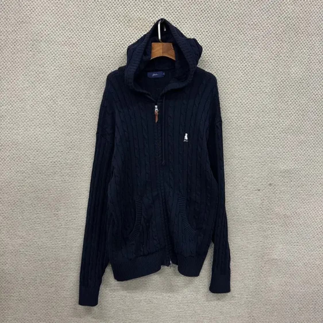 예일 캐주얼 자수로고 오버핏 꽈배기 니트 후드집업 S A02134 상품이미지1