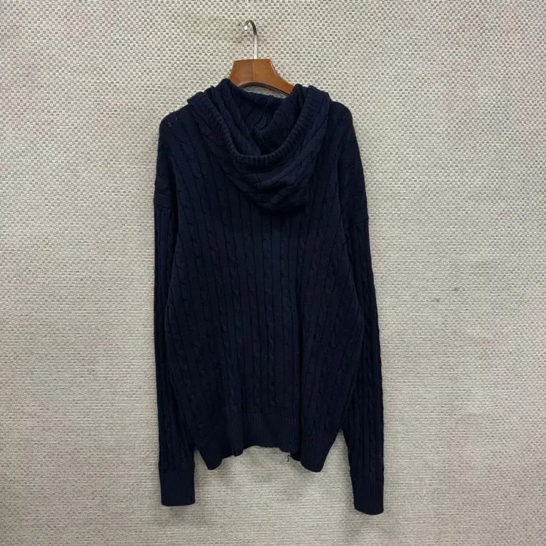 예일 캐주얼 자수로고 오버핏 꽈배기 니트 후드집업 S A02134 상품이미지2