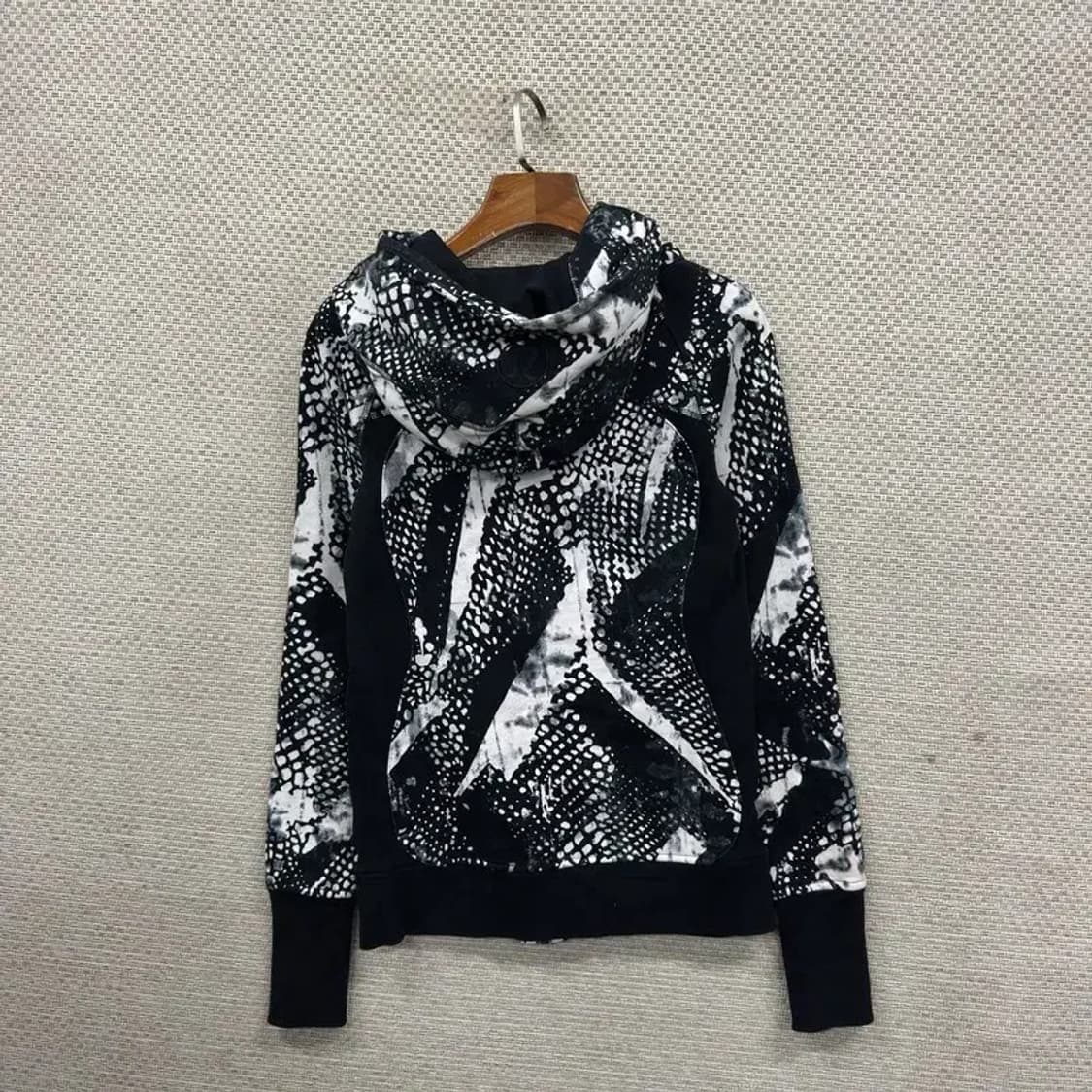 룰루레몬 트레이닝 오레오 후드집업 4 A02161 상품이미지2