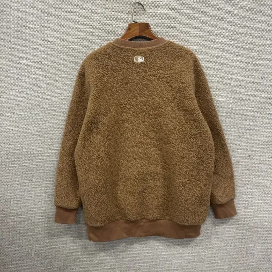 MLB 뉴욕양키스 오버핏 양털 후리스 맨투맨 S A02204 상품이미지2