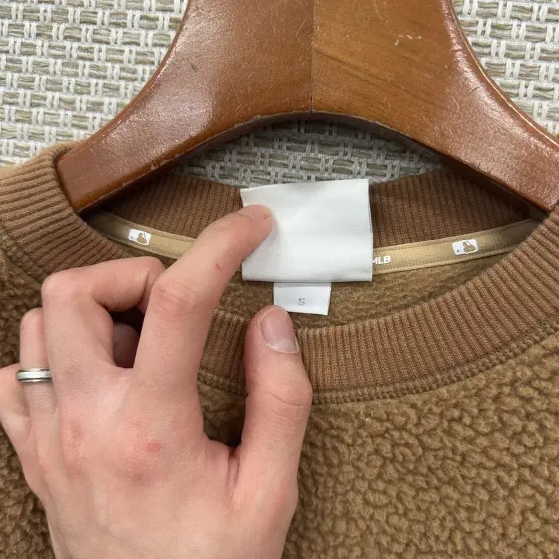 MLB 뉴욕양키스 오버핏 양털 후리스 맨투맨 S A02204 상품이미지4