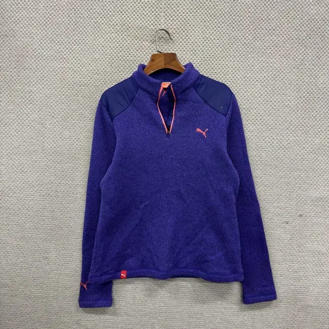 푸마 캐주얼 자수로고 약기모 반집업 긴팔티 L A02294 상품이미지1