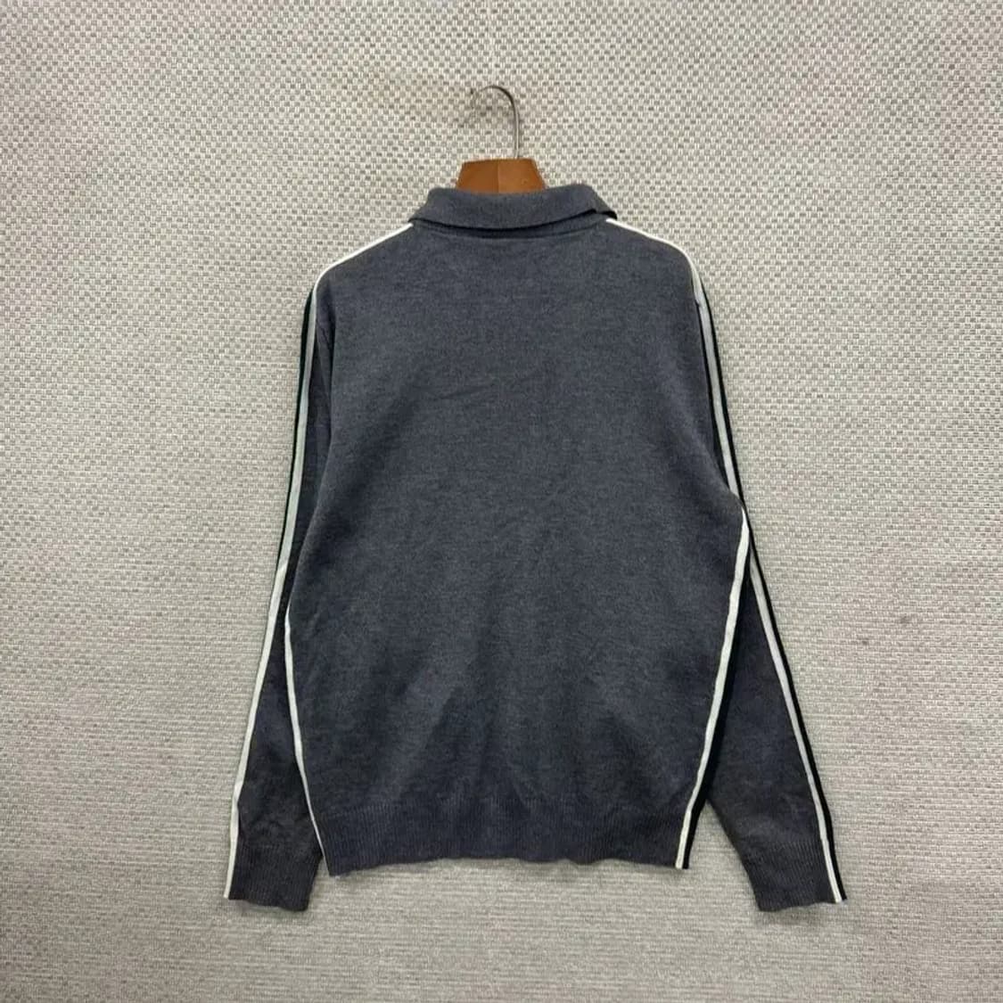 볼빅 골프 캐주얼 니트 긴팔카라티 100 A02300 상품이미지2