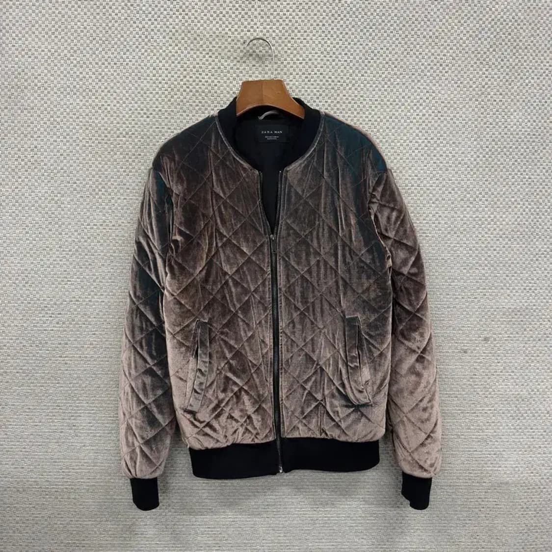 자라 ZARA 캐주얼 퀄팅 유광 벨벳 자켓 S A02362 상품이미지1